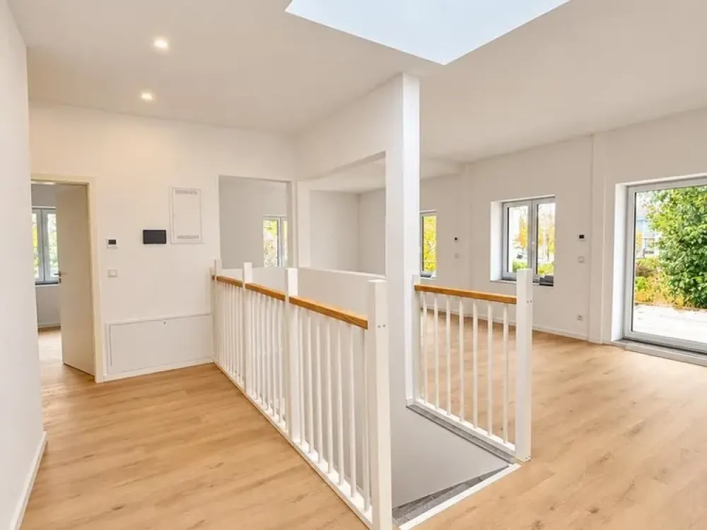 Prime Location, First Occupancy, Private Garden - KfW EH 55