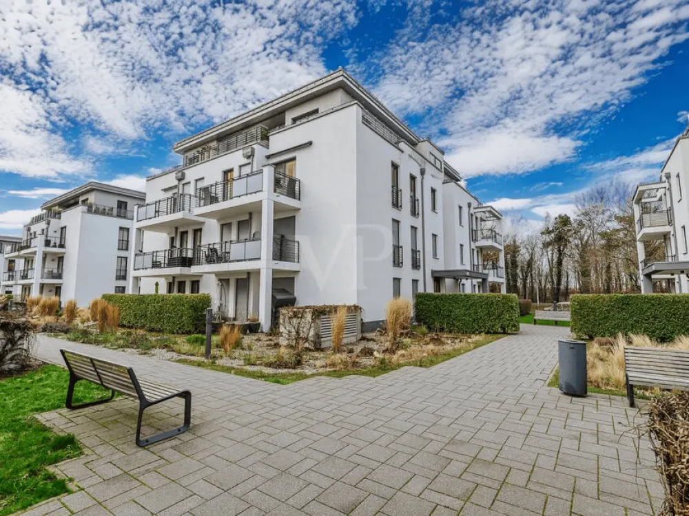 Modern Living on a Temporary Basis - Ground Floor Apartment with Terrace in Dünenquartier Warnemünde