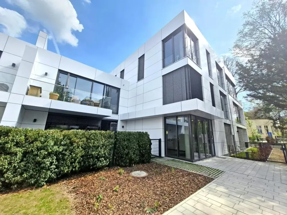 Living at the Zoo. Exclusive rental apartments in a privileged location!