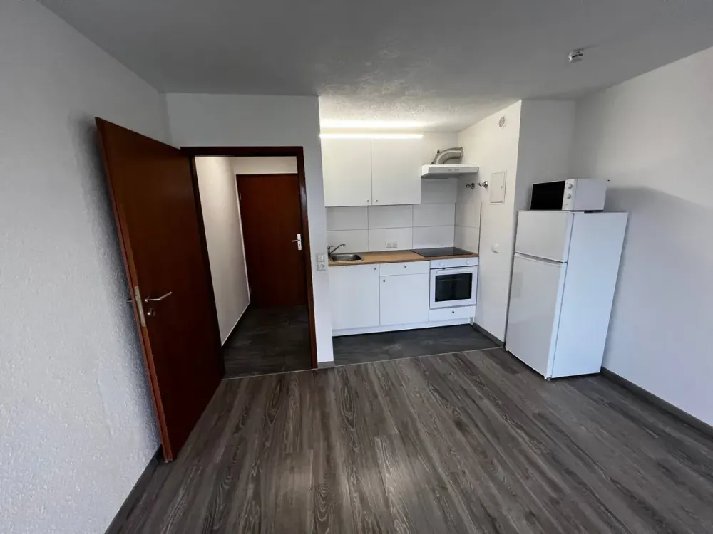 Schöne helle 1 Zimmer Wohnung in Offenbach Ledermuseum zu vermieten!!