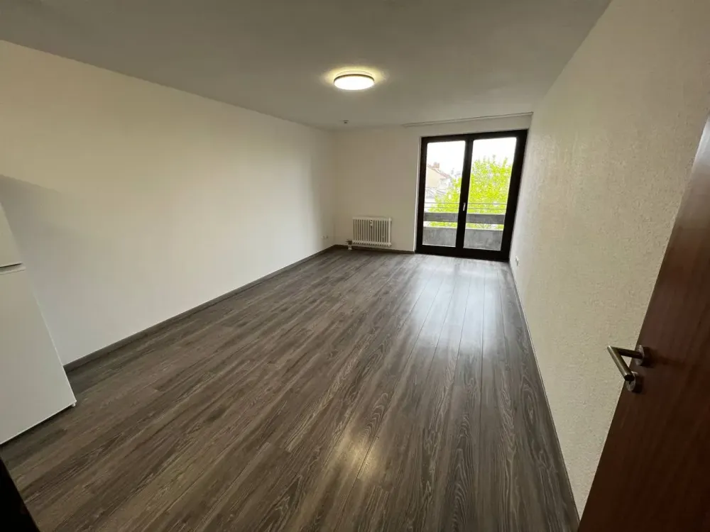 Schöne helle 1 Zimmer Wohnung in Offenbach Ledermuseum zu vermieten!!