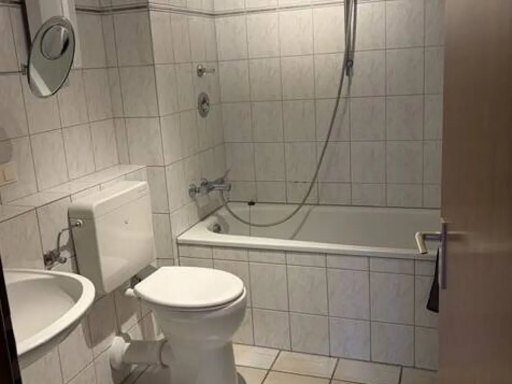 Modernized Apartment in Cologne with Balcony!