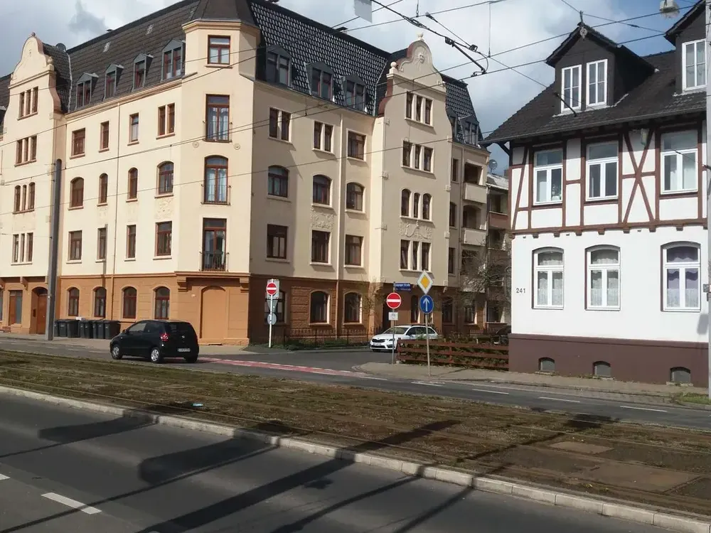 3-Room Old Building Apartment · 1st Floor · Kassel-Bettenhausen