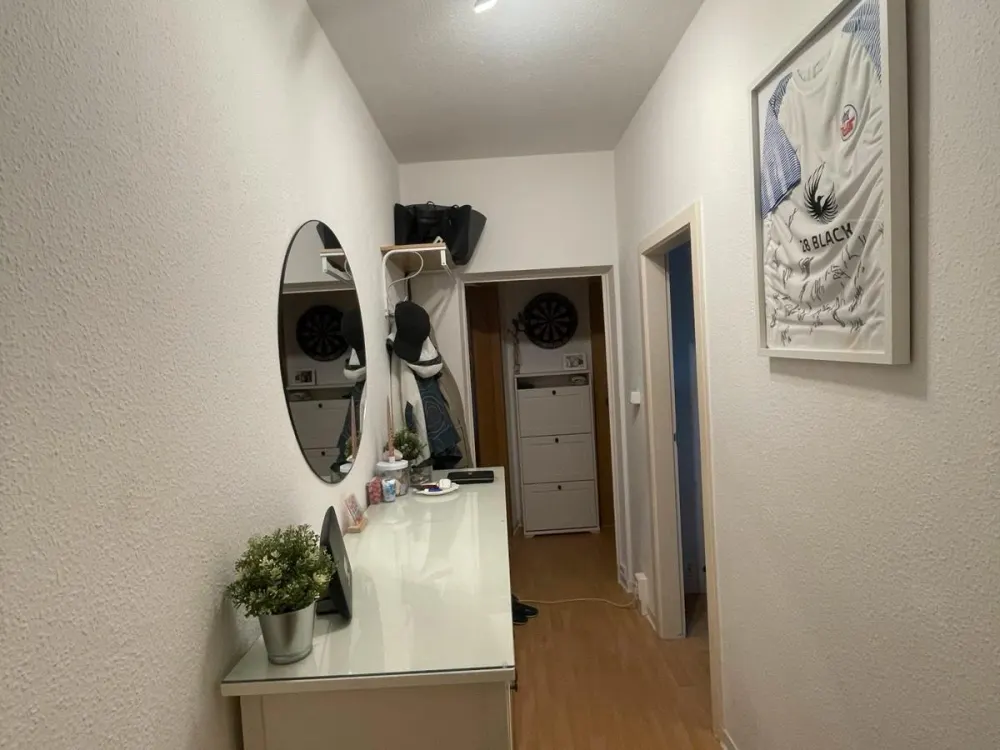 INQUIRY STOP !!! 2-Room Apartment, incl. Kitchen + Furniture Takeover