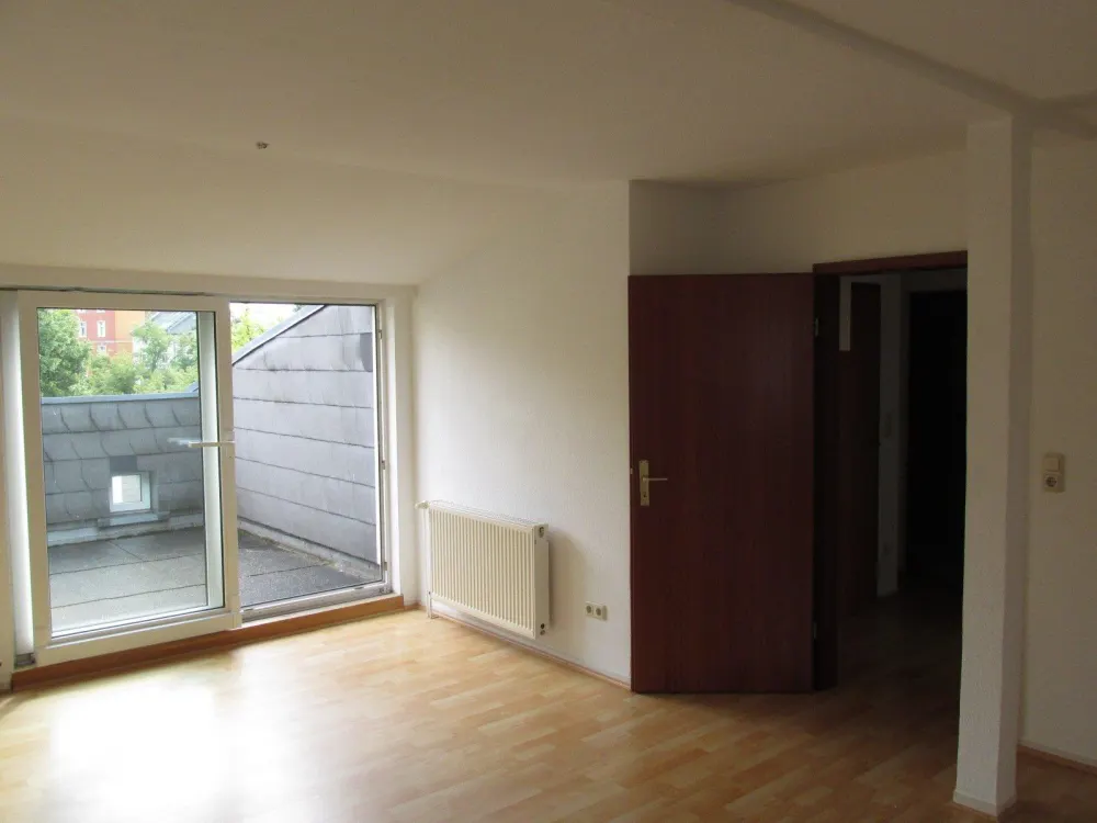 INQUIRY STOP!!! 3-room apartment, 66 sqm with roof terrace in KTV