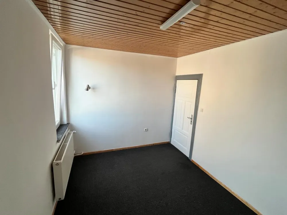 FOR RENT 1 ROOM 500 Euro