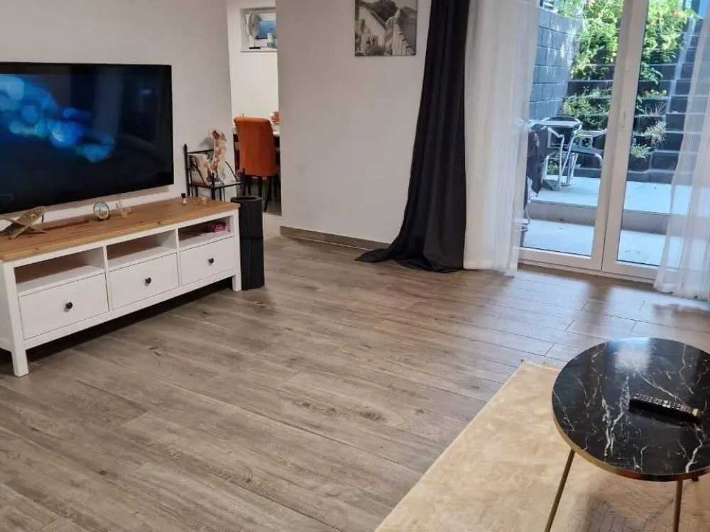 62 m² | Fully Furnished 2-Room Basement Apartment with Terrace | From 01.10.2026