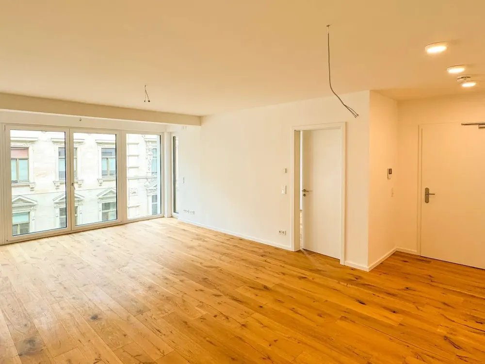 2-Room Apartment in Desirable Location l New Building l Underground Parking l Elevator