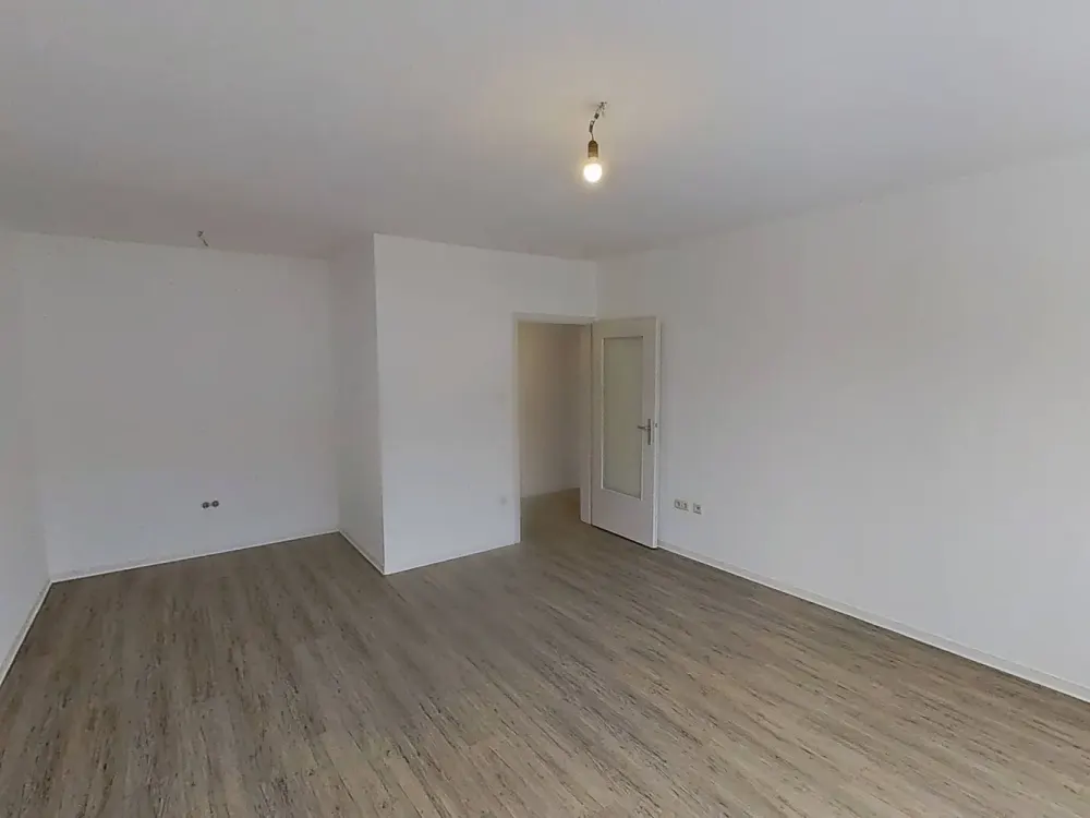 Perfect for couples or a small family: Cozy 3-room apartment with BALCONY