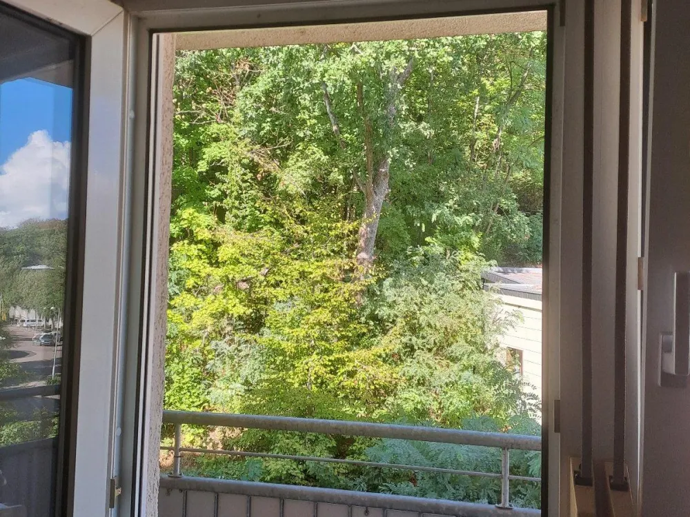 Bright 1-Room Apartment with Balcony, Hanna-Kirchner-Straße