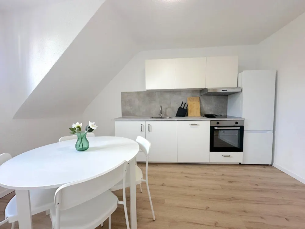 Available Shared Flat Rooms - Roommates Wanted - Bergen-Enkheim
