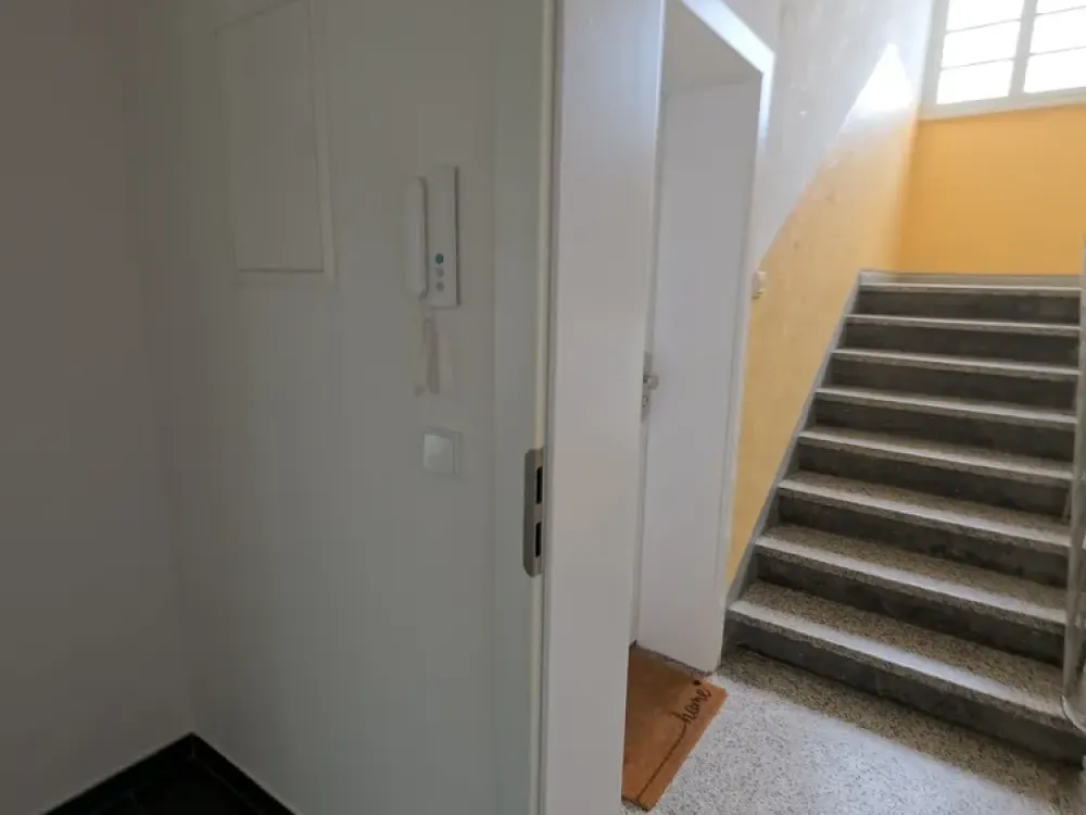 Sülz - Quiet Location - Like-New 1-Room Apartment in Renovated Old Building