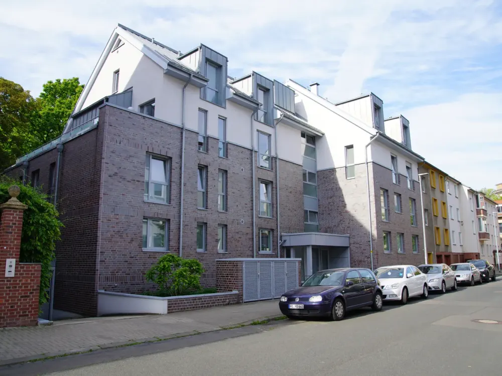 Exklusives Wohnen: Traumhafte 4-Zi.-Wohnung in Citylage