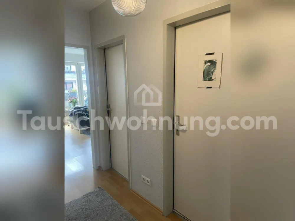 [TAUSCHWOHNUNG] Helle 2-Zi. Wohnung mit großem Balkon