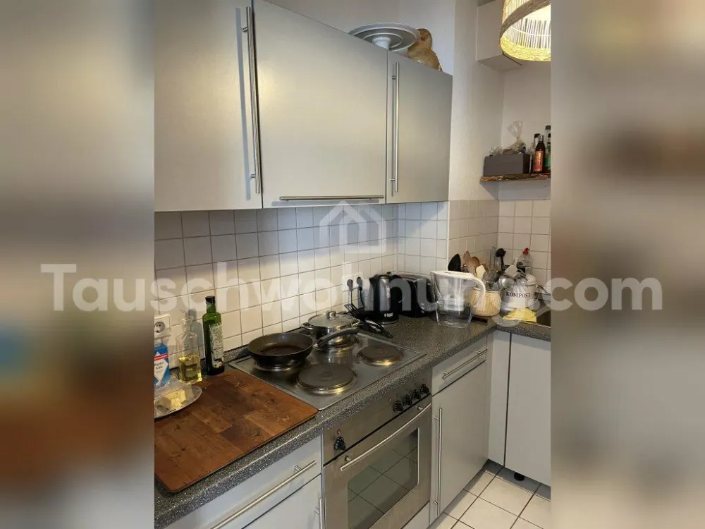 [TAUSCHWOHNUNG] Helle 2-Zi. Wohnung mit großem Balkon