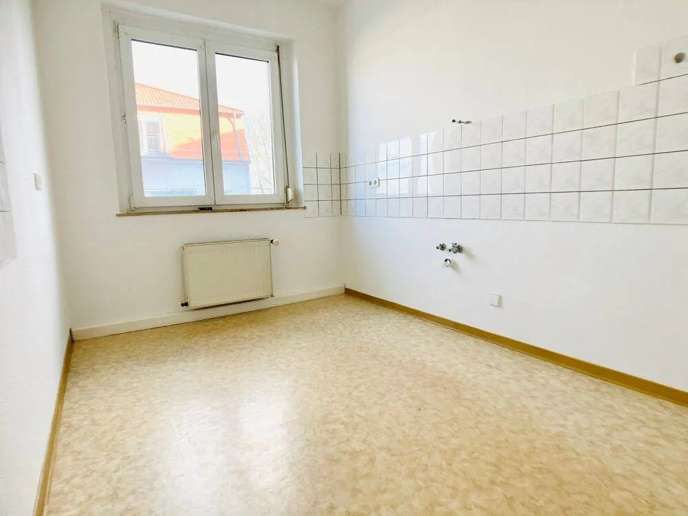 Bright 3-Room Apartment ***TOP*** Available Immediately in Mockau