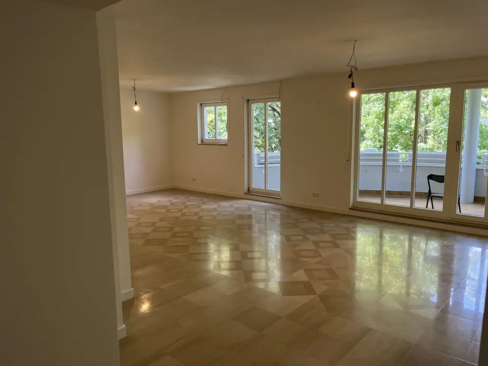Großzügige 4,5-Zimmer-Wohnung in der Südweststadt