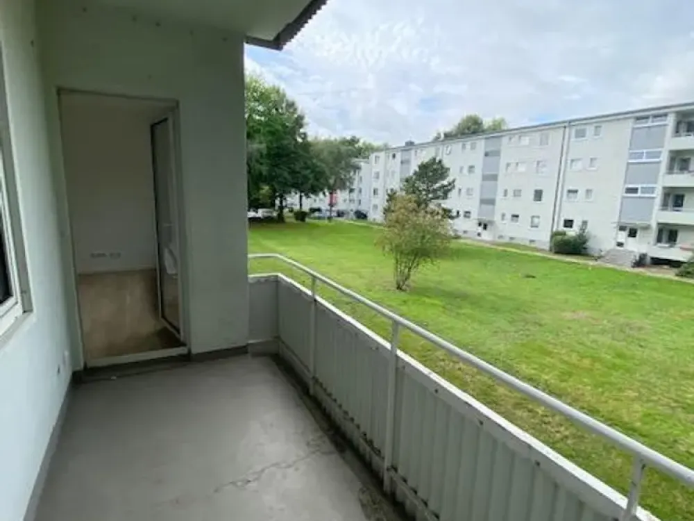 Attractive 3-Room Apartment in a Quiet Residential Area