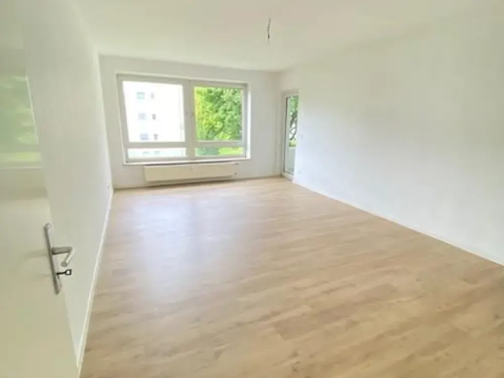 Attractive 3-Room Apartment in a Quiet Residential Area