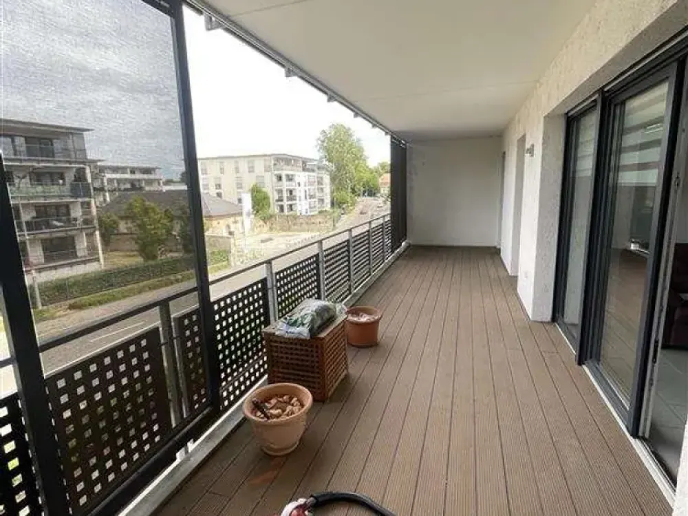 Perfect for Couples & Small Families with Built-in Kitchen & Underground Parking Space in Saarlouis