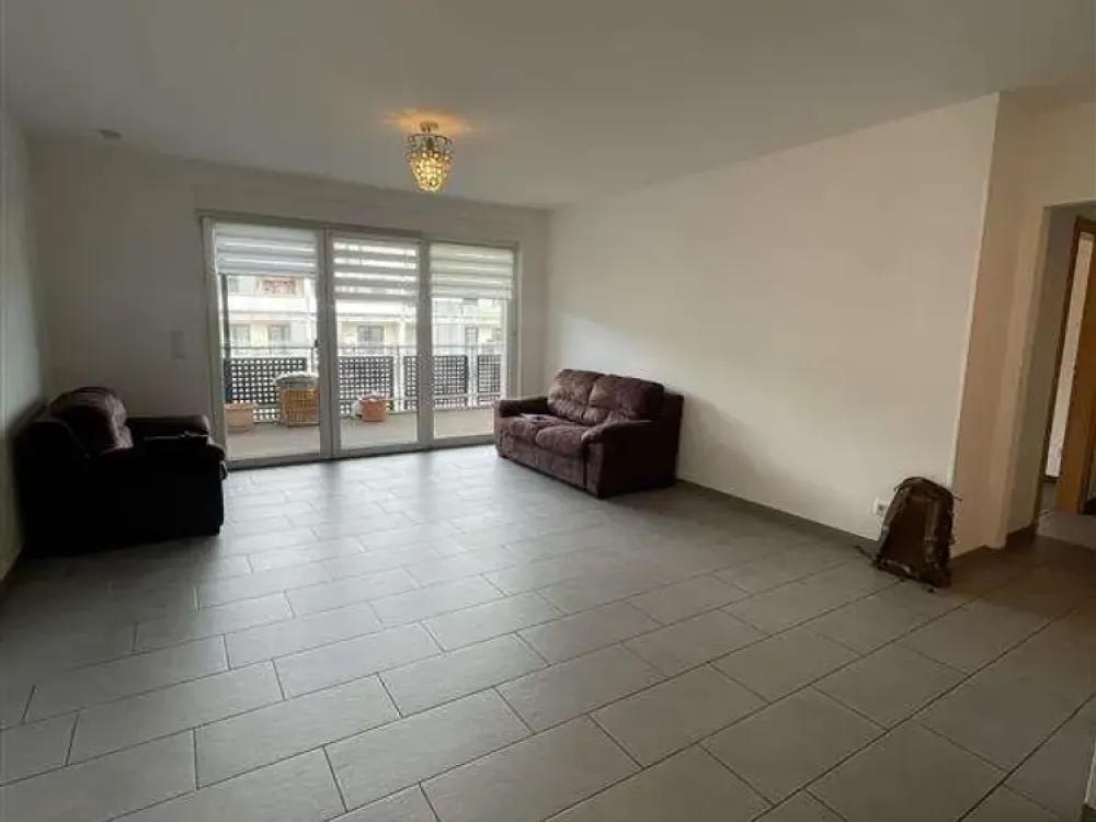 Perfect for Couples & Small Families with Built-in Kitchen & Underground Parking Space in Saarlouis