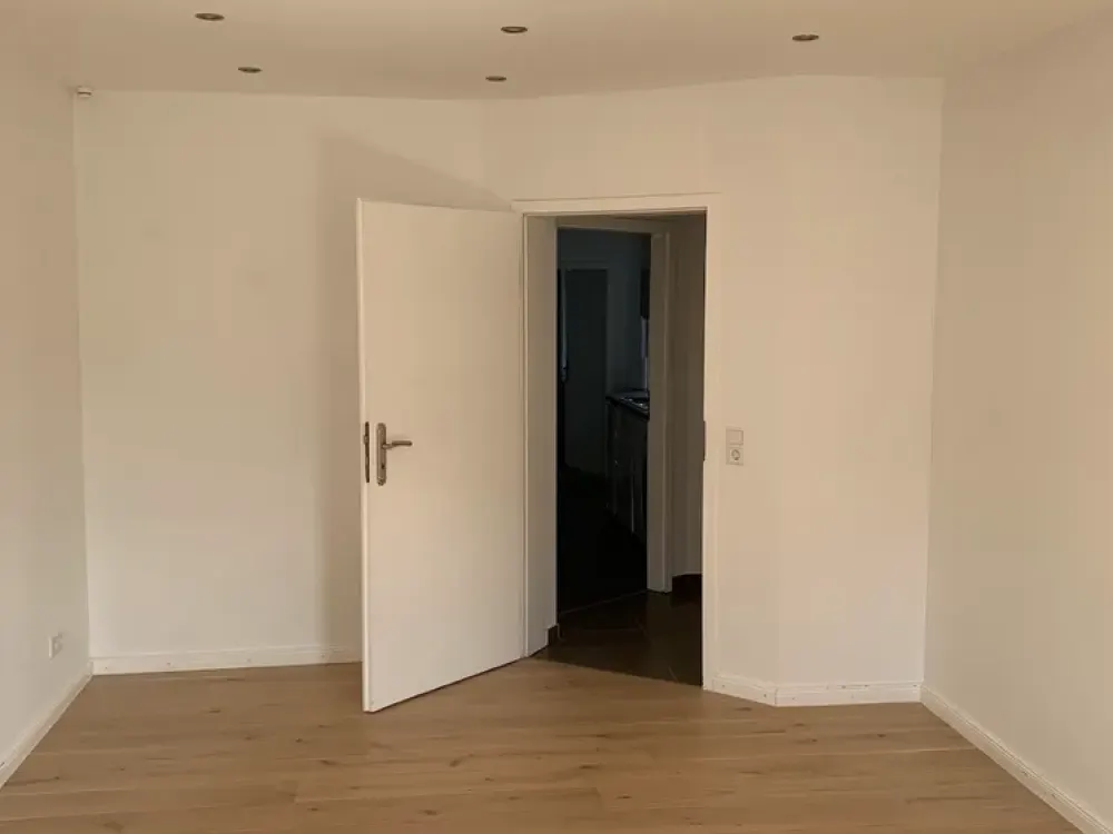 Spacious 4-Room Old Building Apartment, 110 m², Nürnberg-Gostenhof