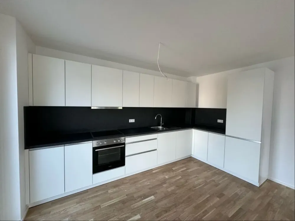 3-Room Apartment with Loggia in the Heart of Nürtingen