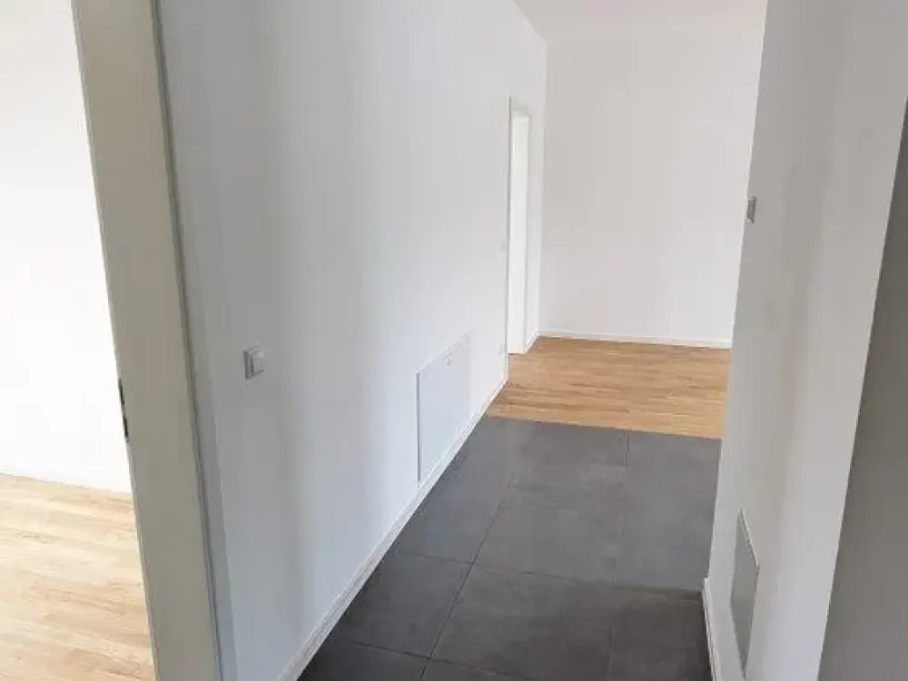 Modern 4-Room Apartment with Balcony on the 2nd Floor