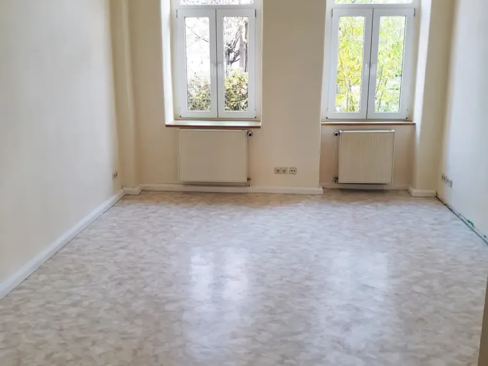 Spacious 3-Room Apartment in a Green Location!