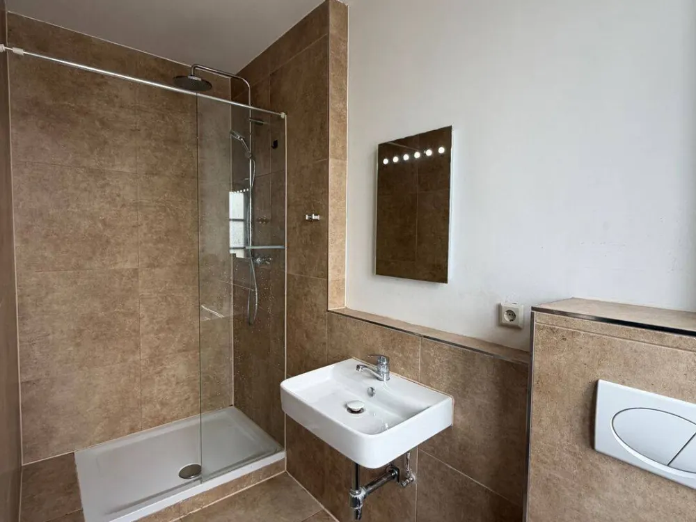 Bright 1-Room Apartment in Stuttgart-Mitte