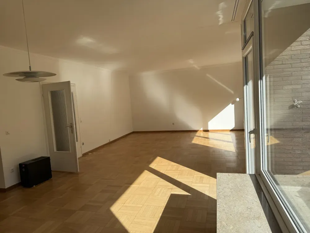 العيش الفسيح: شقة مشرقة من 3 غرف (116 م²) مع شرفتين مباشرة عند Stadtgarten