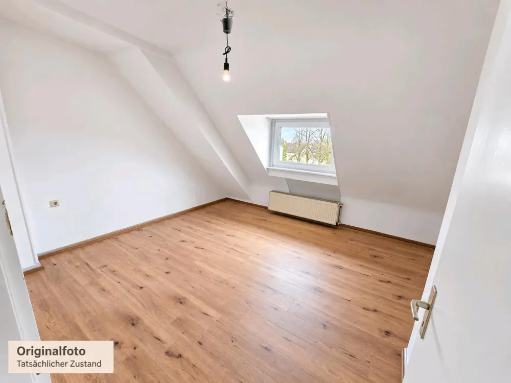 2-Room Attic Apartment | approx. 72m2 | Saarbrücken - Rodenhof