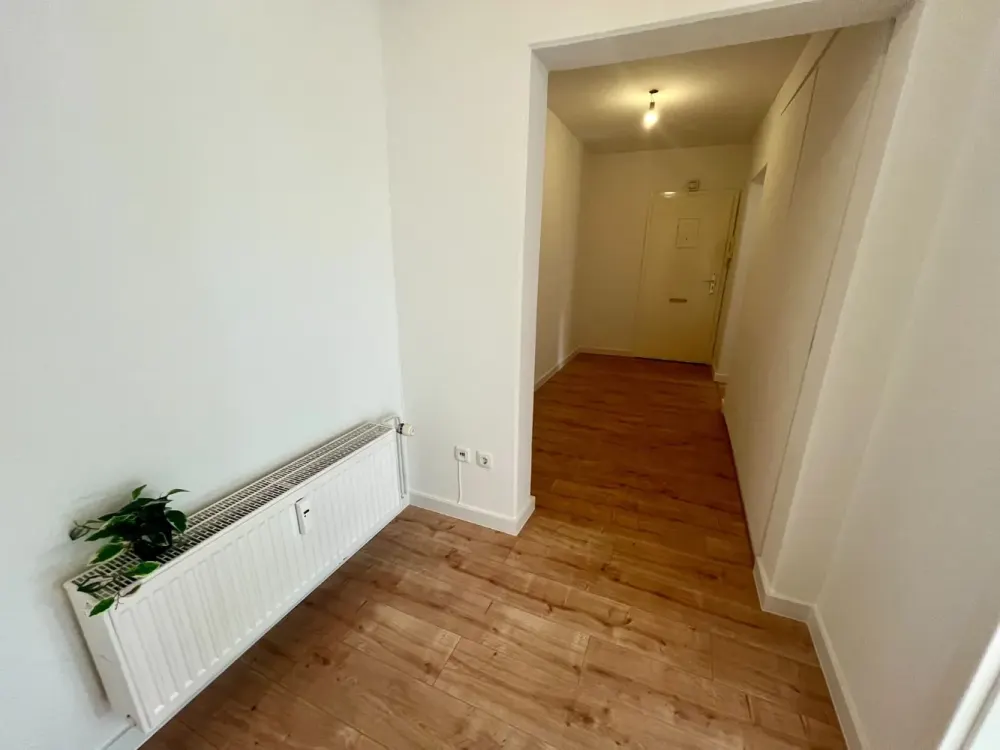 First Occupancy After Renovation - Beautiful 2-Room Apartment with 2 Balconies in the Popular Heideviertel!