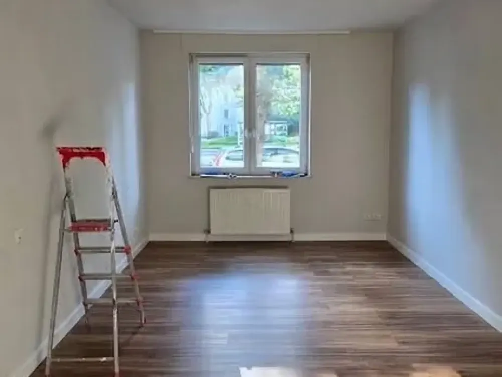 Home with 2.5 Rooms and Balcony in Herne