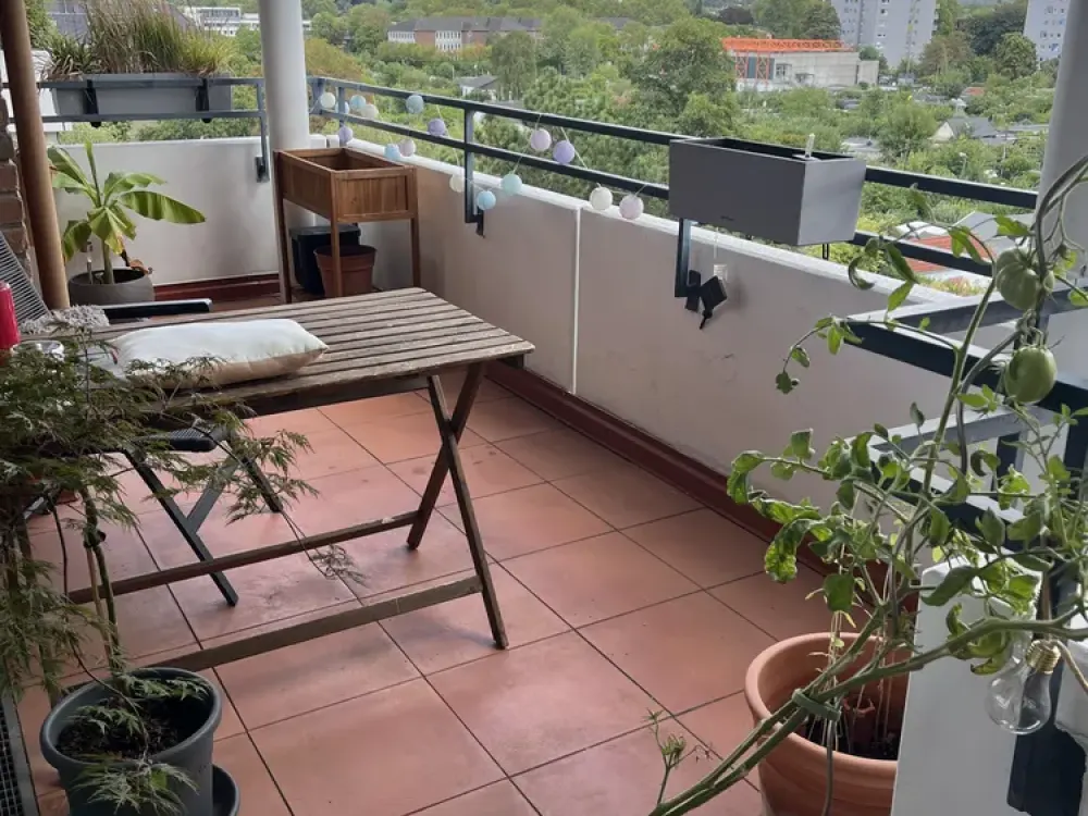 Wunderschöne Aussicht in Mörsenbroich: 6. OG mit Aufzug, Pool & Sauna