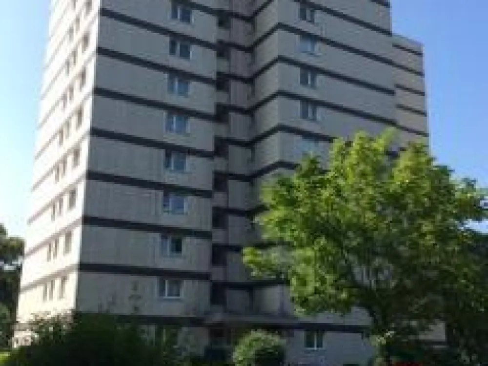 Attention!!! Penthouse Apartment with Roof Terrace and Skyline View