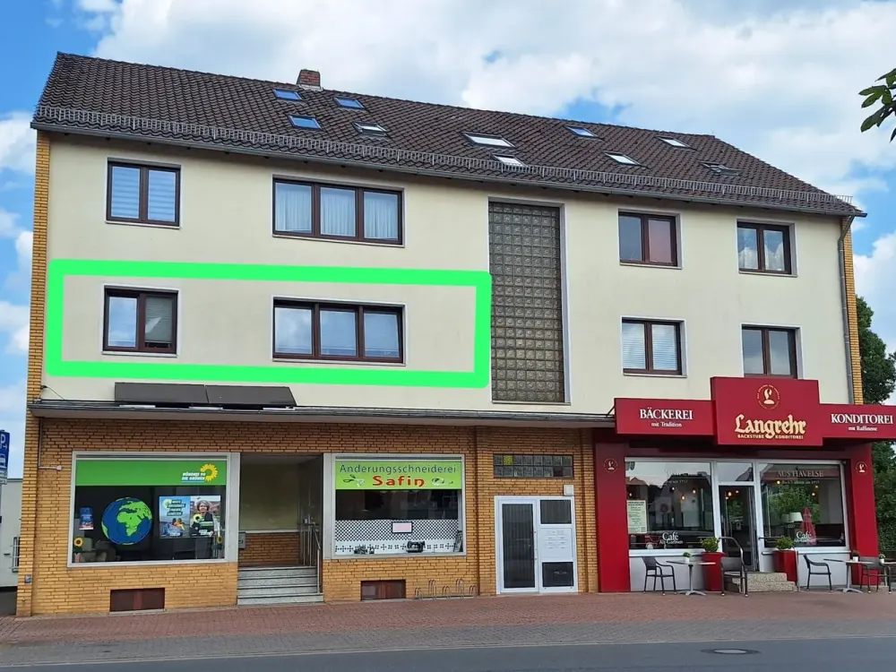 Altgarbsen / Kastanienplatz, 1st floor, 3-room apartment, 99 sqm, large balcony, central location