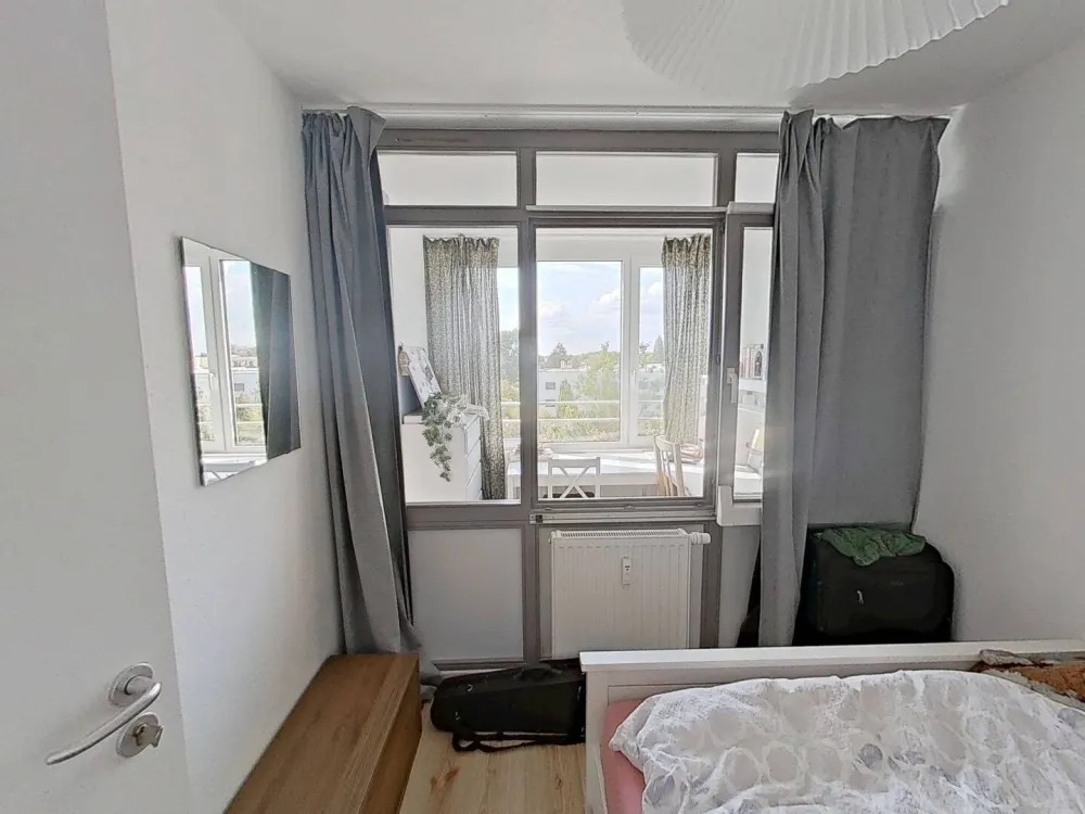 Gemütliche 1,5-Zimmer-Wohnung mit tollem Wintergarten in Hannover-Bemerode