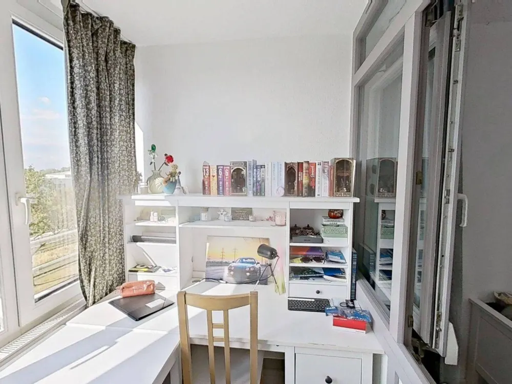 Gemütliche 1,5-Zimmer-Wohnung mit tollem Wintergarten in Hannover-Bemerode