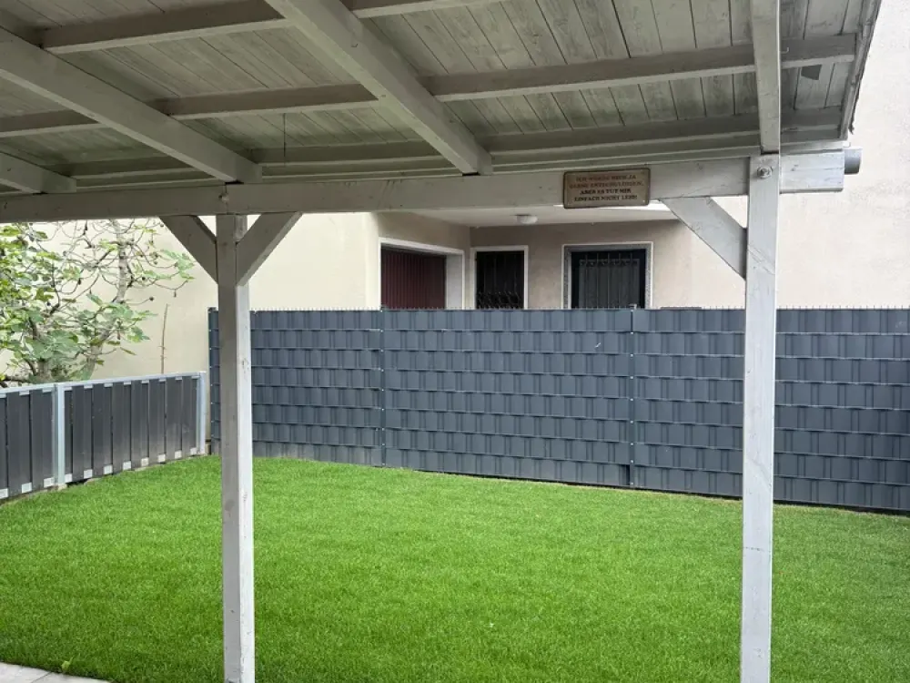 Freshly Renovated 2-Room Apartment in Wesseling Between Cologne & Bonn