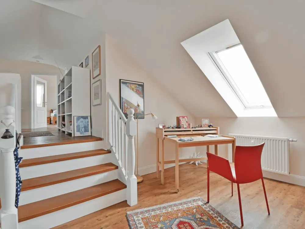Age-Appropriate Living: "Spacious Attic Apartment in Villa Luise"