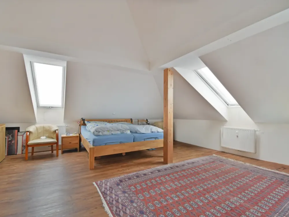 Age-Appropriate Living: "Spacious Attic Apartment in Villa Luise"