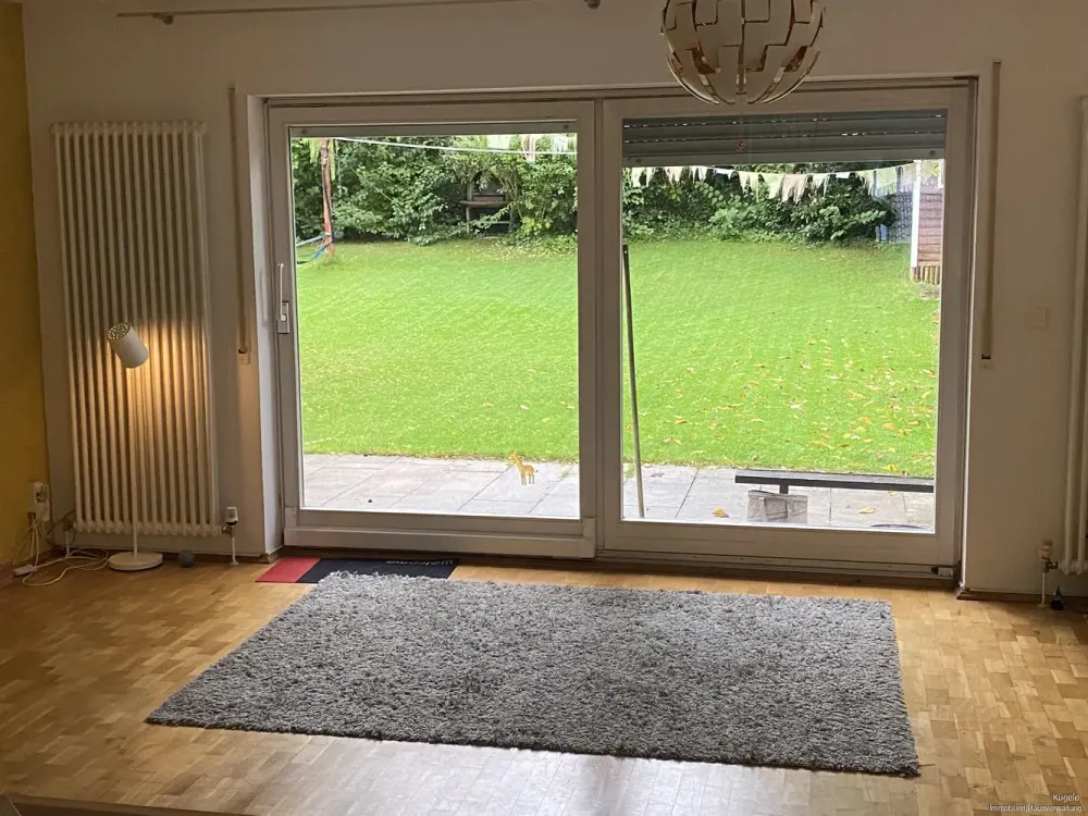 Apartment with Large Garden