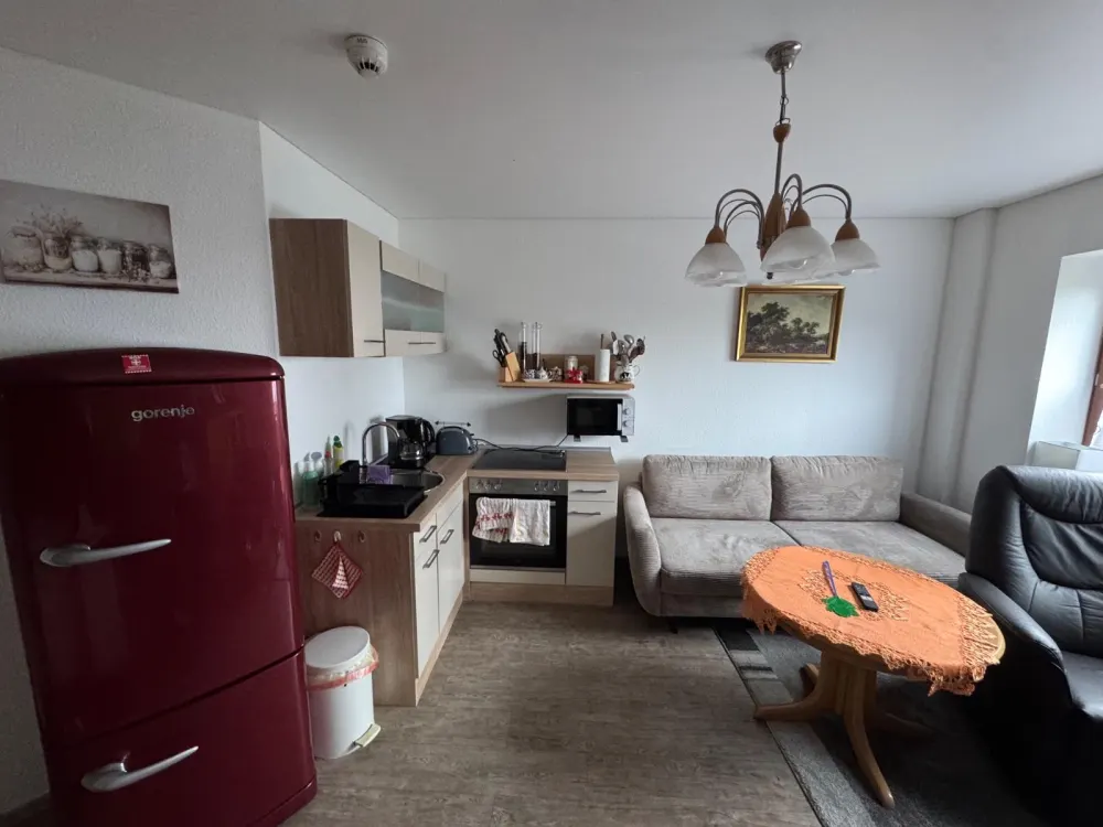 Assisted Living (DRK) 2-Room Senior Apartment in the Green