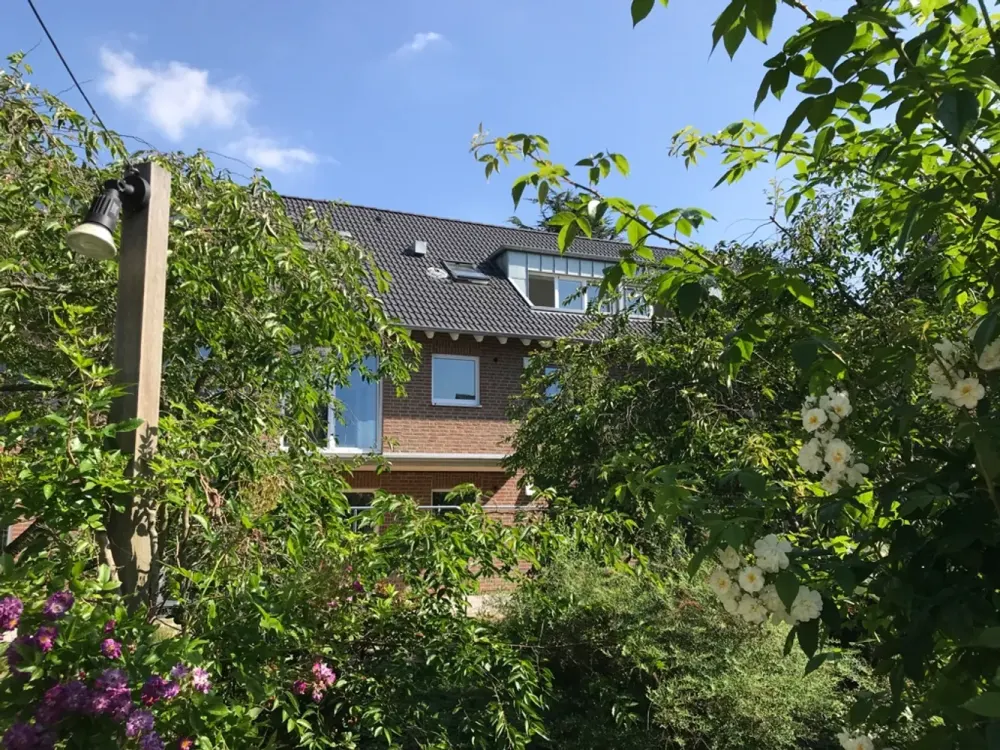 Stylish 4-Room Ground Floor Apartment in Kaarst