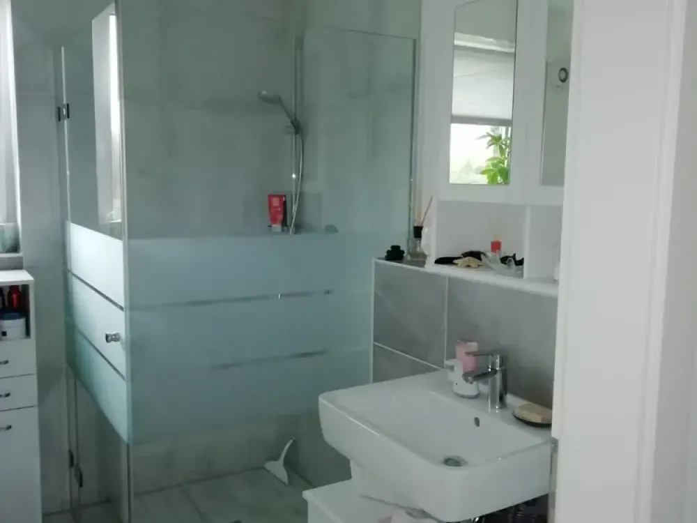 Stylish 4-Room Ground Floor Apartment in Kaarst