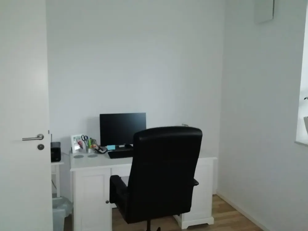 Stylish 4-Room Ground Floor Apartment in Kaarst