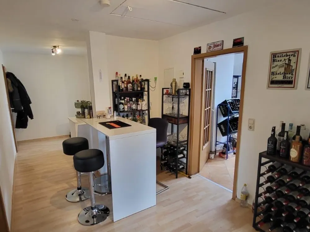 3-room apartment with kitchen and bathroom for rent in a quiet location