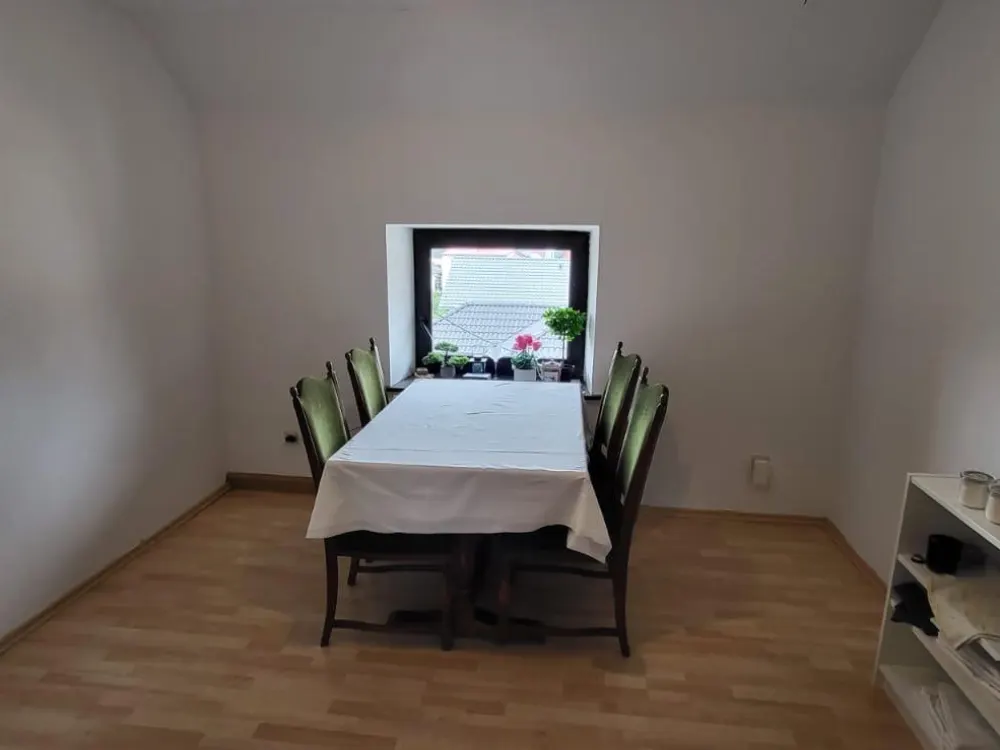 3-room apartment with kitchen and bathroom for rent in a quiet location