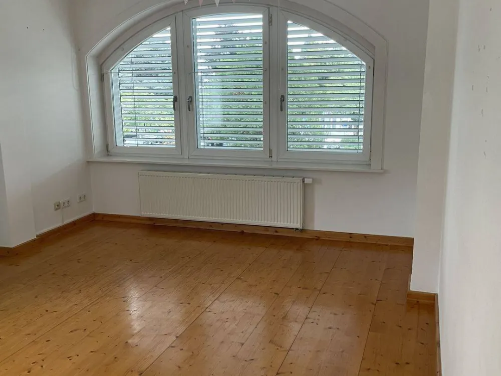 Dreamlike 6-Room Old Building Apartment with Great Lake and Mountain View in Friedrichshafen